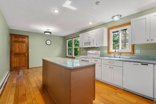 310 River Street, Leicester, MA 01524