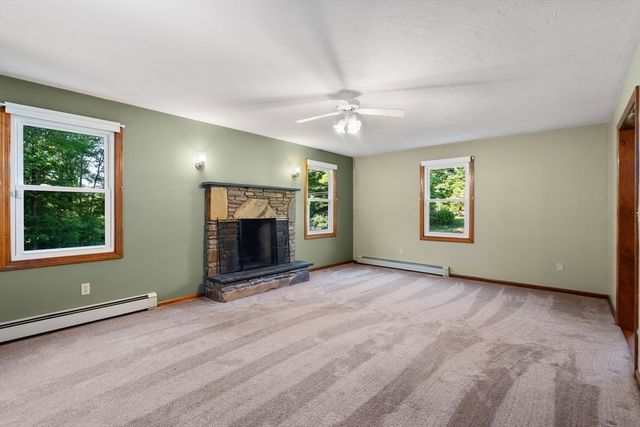 310 River Street, Leicester, MA 01524