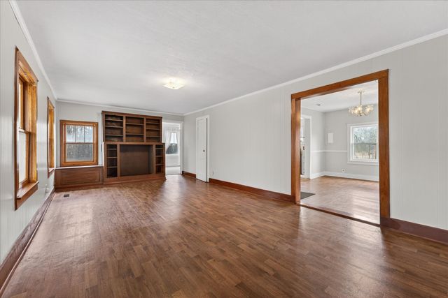 3236 Dover Rd, Woodlawn, TN 37191