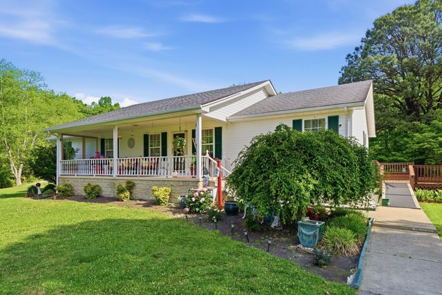 340 Dean Road, Mckee, KY 40447
