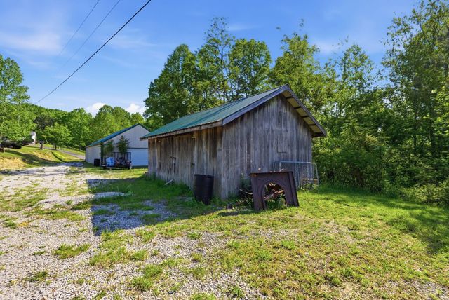 340 Dean Road, Mckee, KY 40447