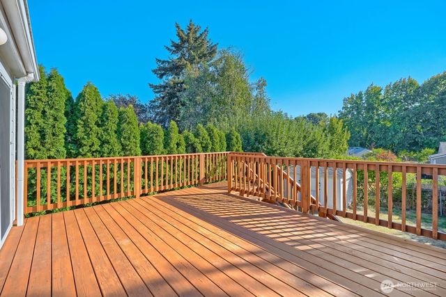 4216 27th Avenue W, Seattle, WA 98199