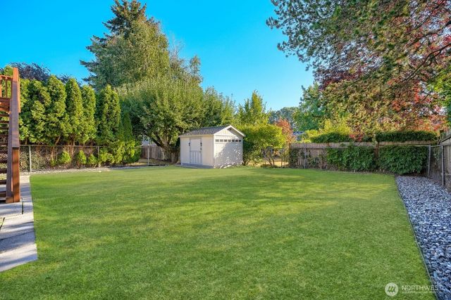 4216 27th Avenue W, Seattle, WA 98199