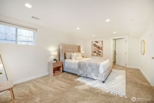 4216 27th Avenue W, Seattle, WA 98199
