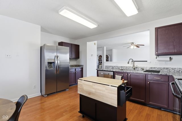 6889 W Dover Place, Mccordsville, IN 46055