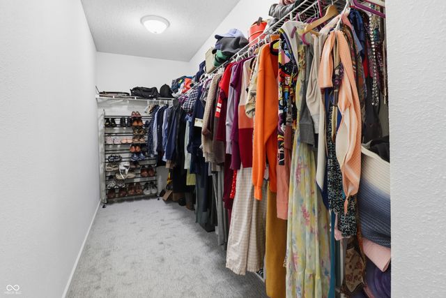 6889 W Dover Place, Mccordsville, IN 46055