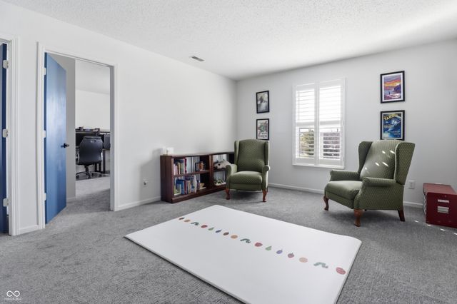 6889 W Dover Place, Mccordsville, IN 46055