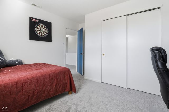 6889 W Dover Place, Mccordsville, IN 46055