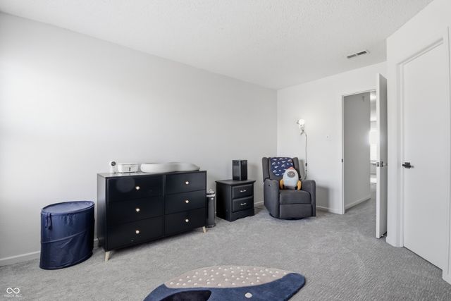 6889 W Dover Place, Mccordsville, IN 46055