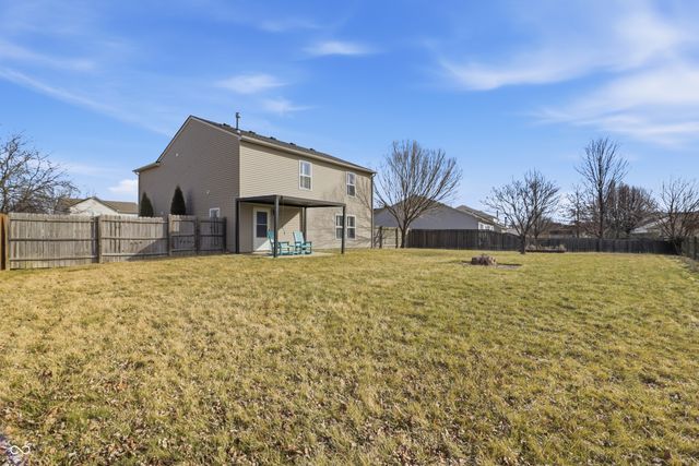 6889 W Dover Place, Mccordsville, IN 46055