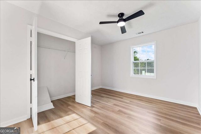 7697 Marabou Lane, Riverdale, GA 30274