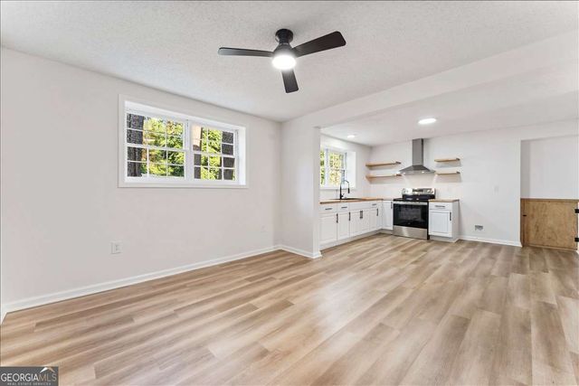 7697 Marabou Lane, Riverdale, GA 30274