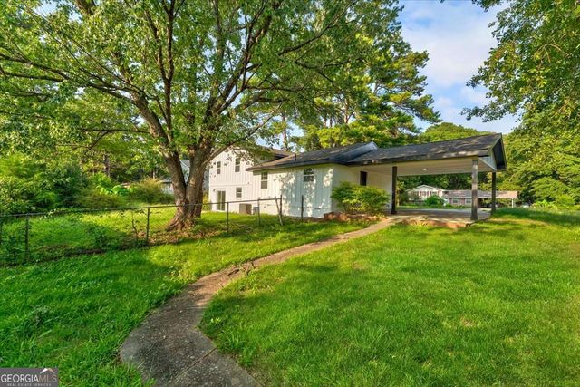 7697 Marabou Lane, Riverdale, GA 30274