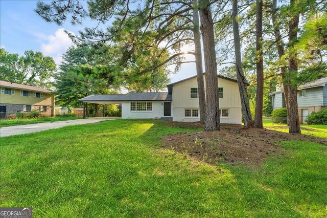 7697 Marabou Lane, Riverdale, GA 30274