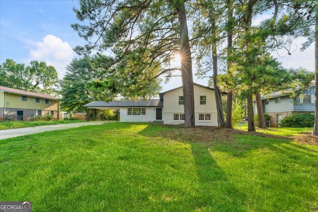 7697 Marabou Lane, Riverdale, GA 30274