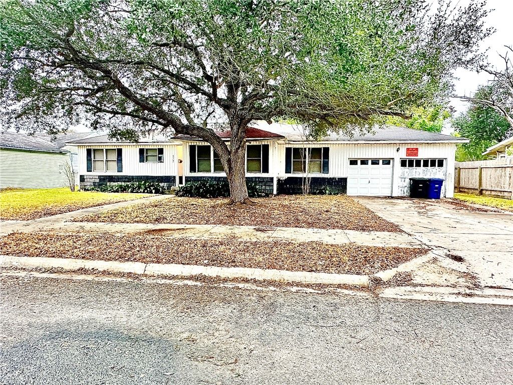 515 Vaky St, Corpus Christi, TX 78404