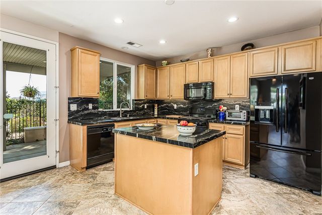 278 Kings Canyon, Beaumont, CA 92223