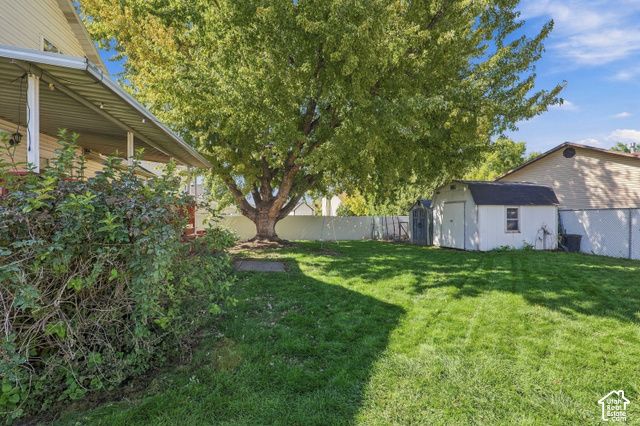 149 E SHADOWBROOK LN, Kaysville, UT 84037