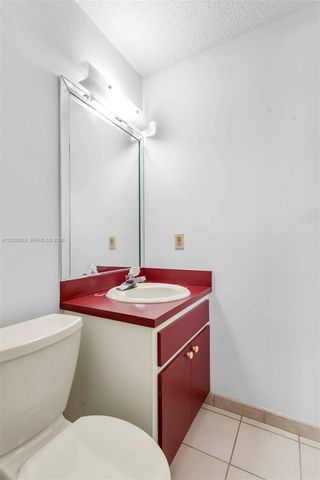 320 NW 136th Ave, Miami, FL 33182