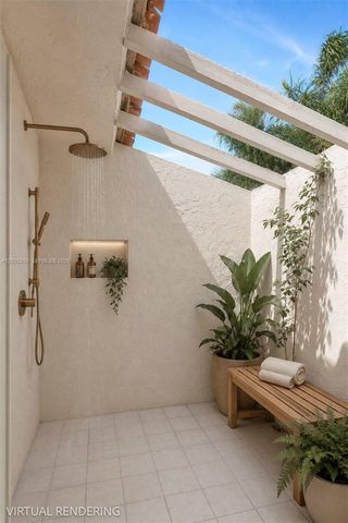 320 NW 136th Ave, Miami, FL 33182