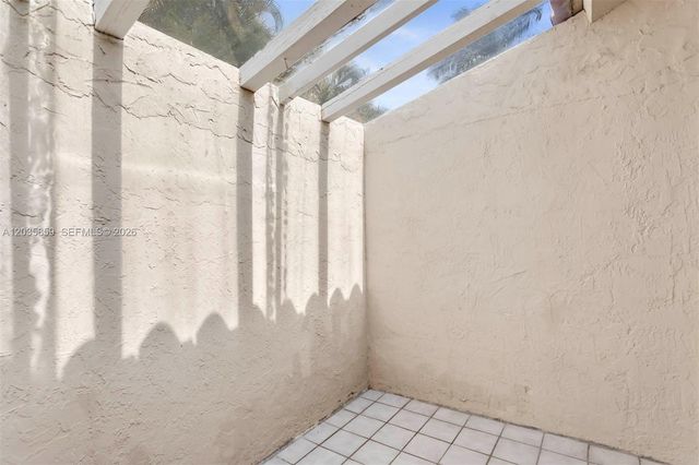 320 NW 136th Ave, Miami, FL 33182