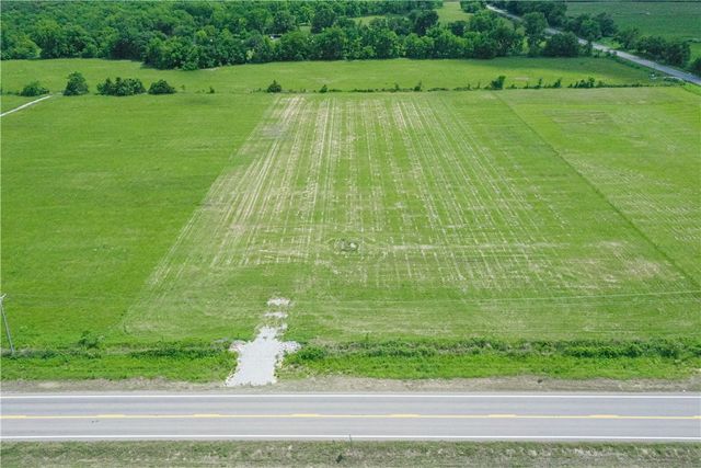 Hwy 102 West, Gravette, AR 72736
