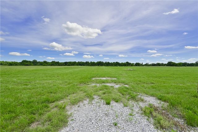 Hwy 102 West, Gravette, AR 72736