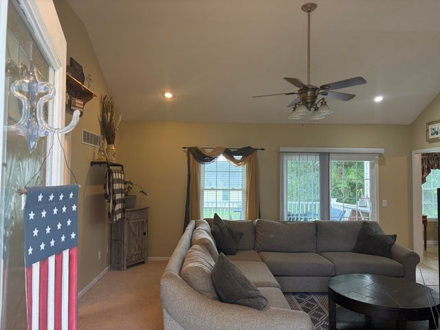 451 Bellaire Drive, Harrodsburg, KY 40330
