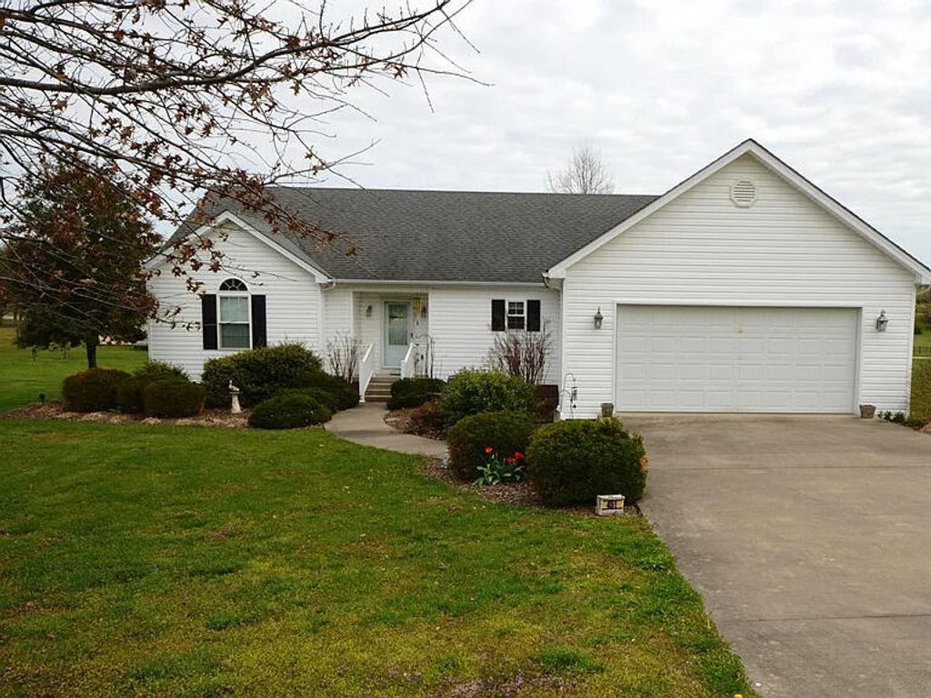 451 Bellaire Drive, Harrodsburg, KY 40330
