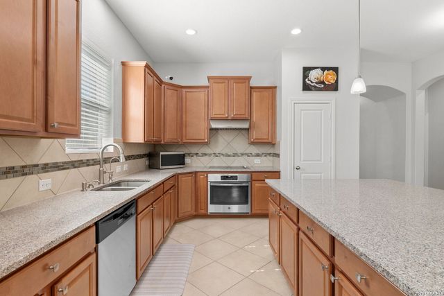 25756 Two Springs, San Antonio, TX 78255