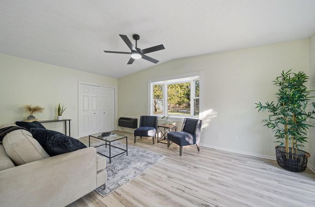 368 E College Avenue, Westerville, OH 43081