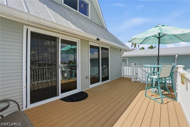 850 Oak ST, Fort Myers Beach, FL 33931