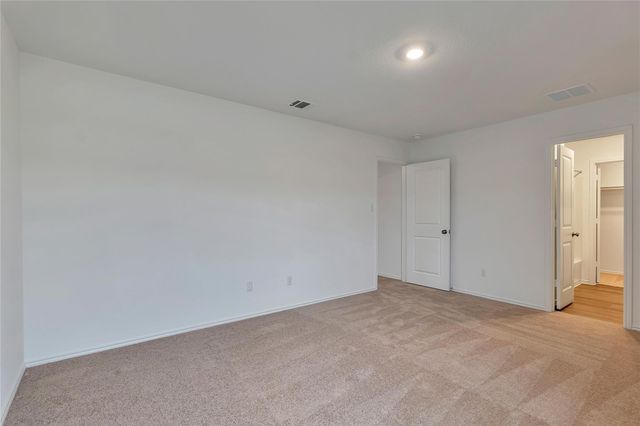 1207 Catfish LN, Bastrop, TX 78602