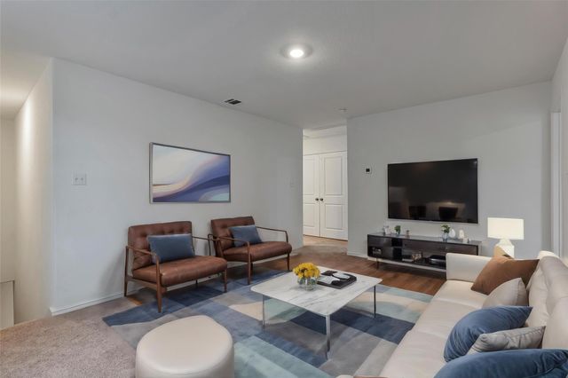 1207 Catfish LN, Bastrop, TX 78602