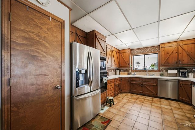 6144 E Deer Flat Road, Kuna, ID 83634