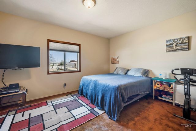 6144 E Deer Flat Road, Kuna, ID 83634