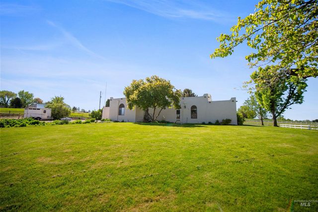 6144 E Deer Flat Road, Kuna, ID 83634