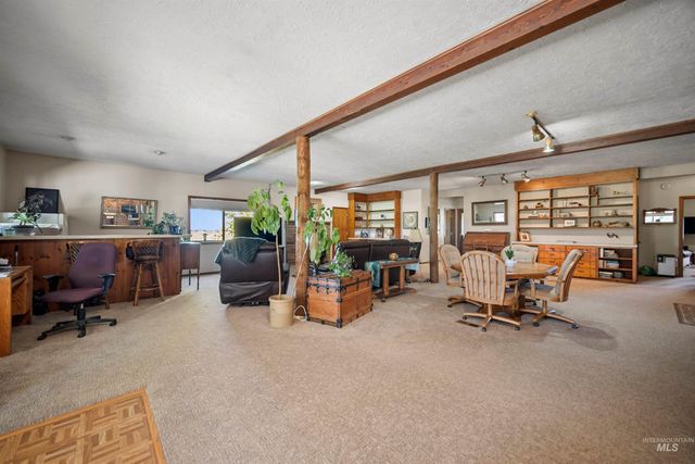 6144 E Deer Flat Road, Kuna, ID 83634