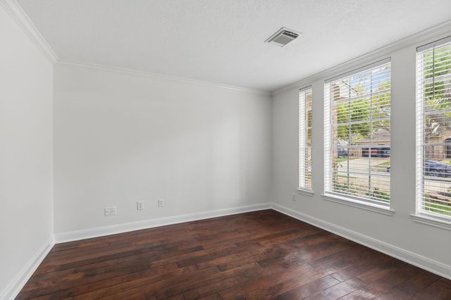 2718 Shelby Drive, Pearland, TX 77584