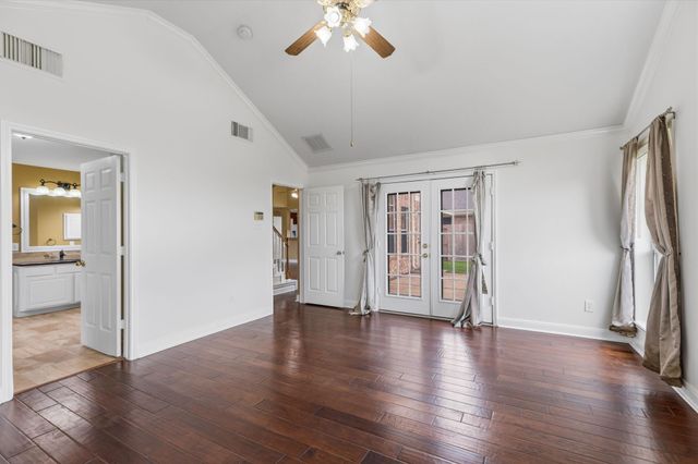 2718 Shelby Drive, Pearland, TX 77584