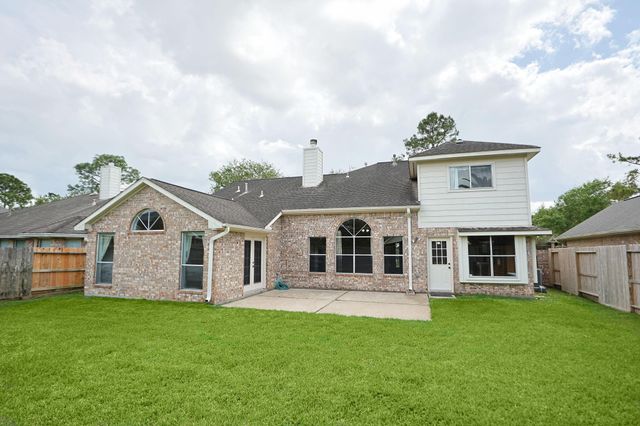 2718 Shelby Drive, Pearland, TX 77584