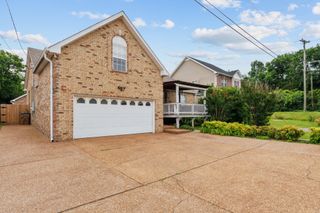 704 Shandale Dr, Madison, TN 37115