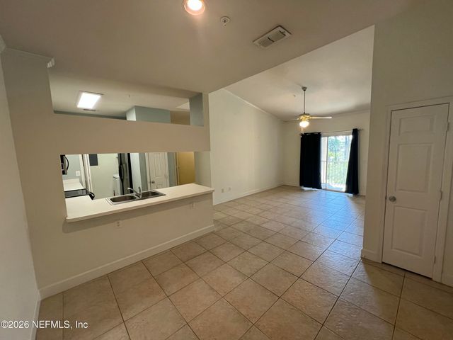 170 VERACRUZ Drive 332, Ponte Vedra Beach, FL 32082
