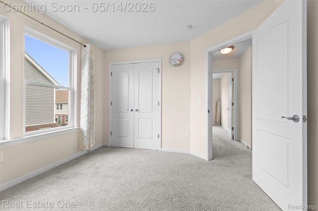 36950 Everett Drive, Westland, MI 48185