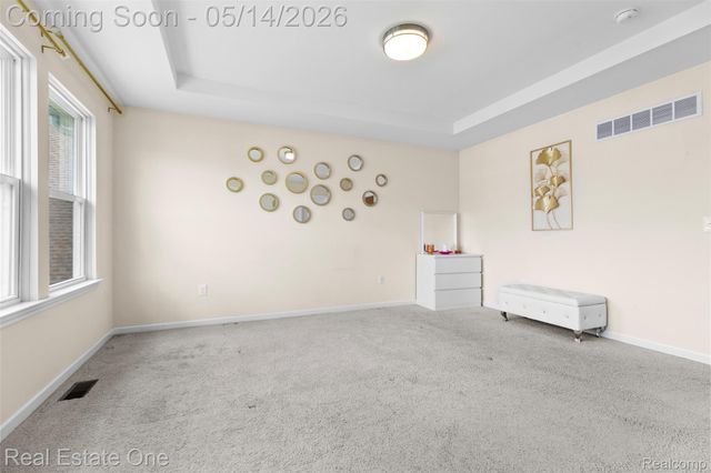 36950 Everett Drive, Westland, MI 48185