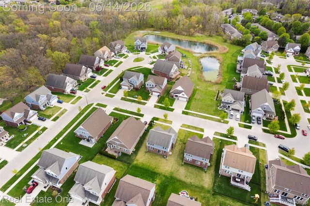 36950 Everett Drive, Westland, MI 48185