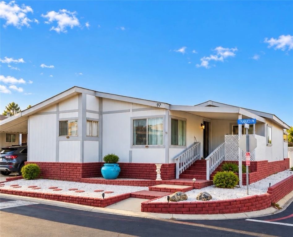 1550 Rimpau Avenue 97, Corona, CA 92881 — exterior