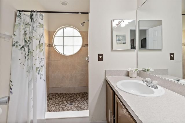 2040 ROYAL BAY BOULEVARD 30, Kissimmee, FL 34746