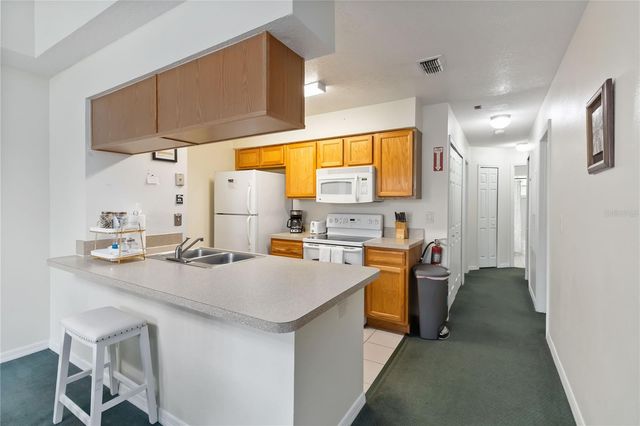 2040 ROYAL BAY BOULEVARD 30, Kissimmee, FL 34746