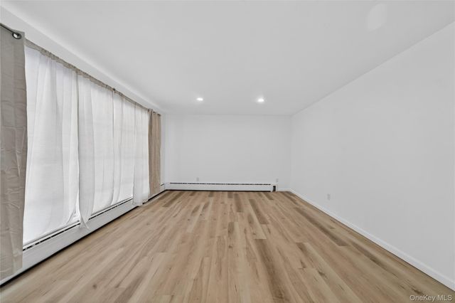 50 Oakcrest Avenue, Middle Island, NY 11953